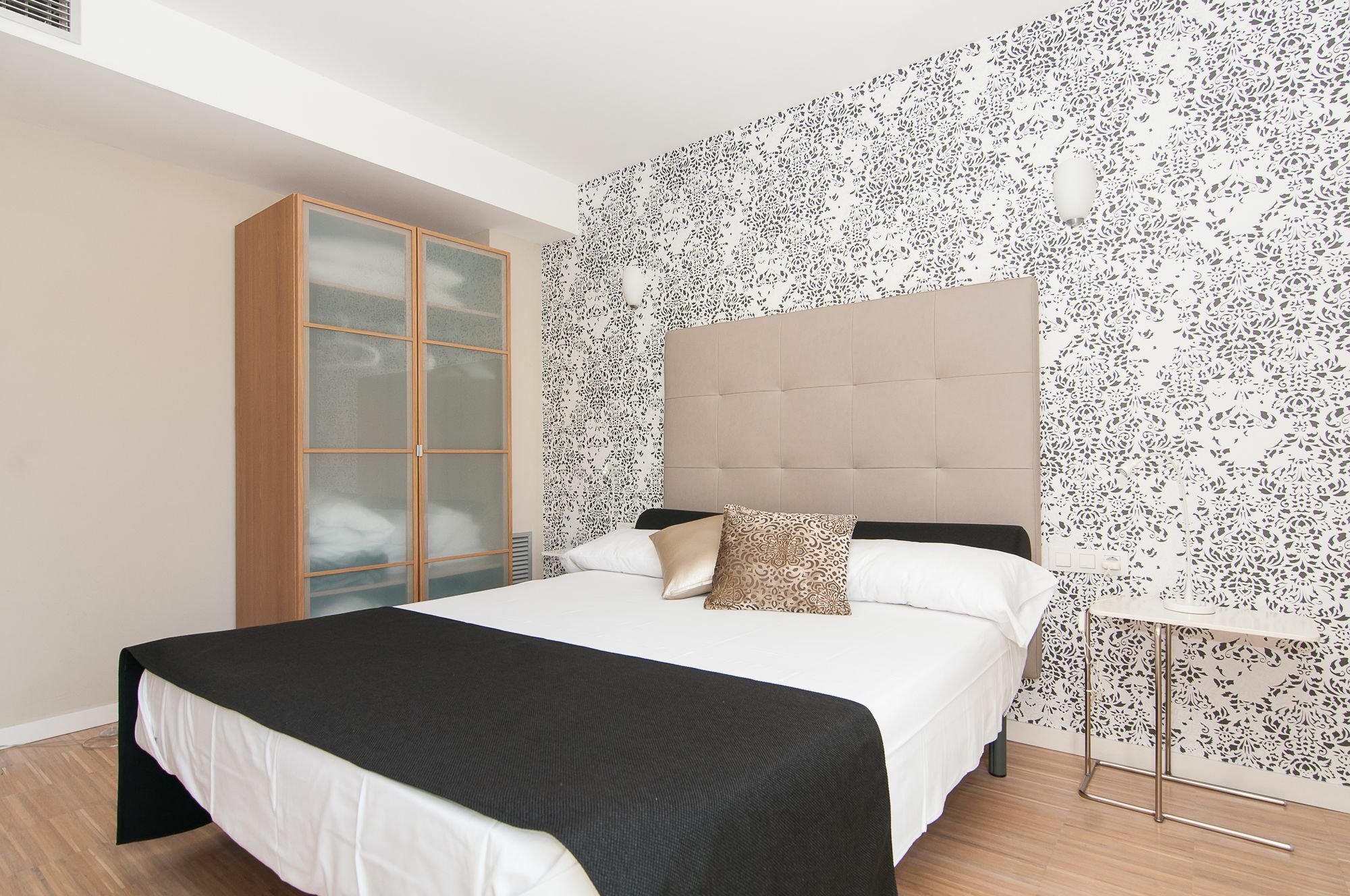 Blue Apartments Barcelona Luaran gambar