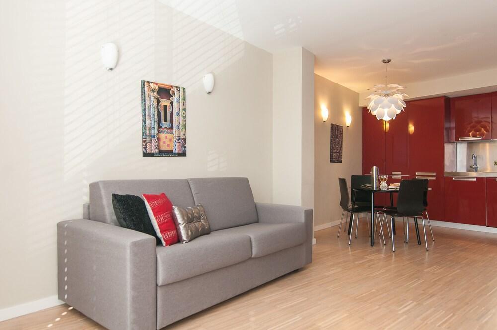 Blue Apartments Barcelona Luaran gambar